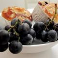 Muffin all'Uva Fragola: Black Grape Muffins.