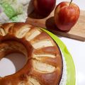 Ciambella allo yogurt e mele (senza lattosio)