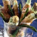 Formaggio e asparagi