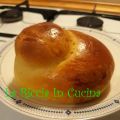 Brioches siciliane col tuppo