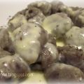 Gnocchi al radicchio con fonduta di asiago