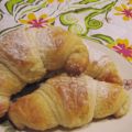 cornetti dolci sfogliati