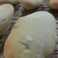 PANE ARABO CON ESUBERO DI PASTA MADRE