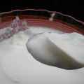 Con lo yogurt ed il suo siero .....