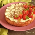 Torta mandorle e fragole