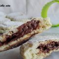 Focaccine ripiene di crema di nocciole cotte in[...]