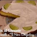 Torta al limone con amaretti e t