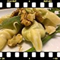 FAGOTTINI CON FONDUTA DI BRIE E RADICCHIO[...]