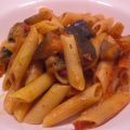 Penne al ragù di melanzane