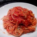 SPAGHETTI BIO CON RAGU' DI FUNGHI E SEITAN