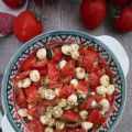 Mozzarelline marinate con pomodorini conditi