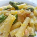 Maccheroni strapazzati con asparagi e gamberetti