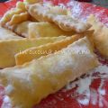 Chiacchiere, chiacchiere e chiacchiere