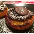 Pesche ripiene al forno, dessert vegano.