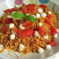 Cous cous con pomodori secchi e mozzarella