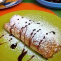 Mini strudel di banana e marmellata di albicocca