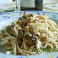 Stringozzi con sarde, pinoli e crumble di pane[...]