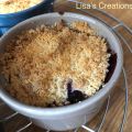 Crumble ai frutti di bosco e mandorle