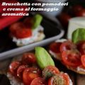 Bruschetta con pomodori e crema al formaggio[...]