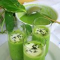 Zuppa fredda di piselli e menta