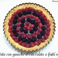 Crostata con ganache al cioccolato e frutti di[...]