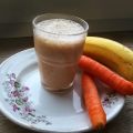FRULLATO DI BANANA, CAROTE E ZENZERO