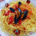 Spaghetti Cozze e pomodorini.