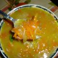 Zuppa di cipolle, sedano e carote