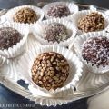 Tartufini di cioccolato, nocciole e fave di[...]