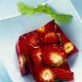 Aspic di fragole in gelatina di karkade