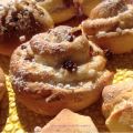 Chiocciole di brioches con ricotta