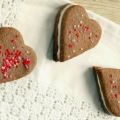 Cuori al cioccolato con ripieno.