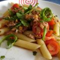 PENNE RUCOLA E SALMONE