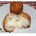 ARANCINI DI RISO CON SCAMORZA AFFUMICATA