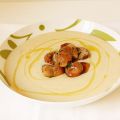 Potage di patate e castagne con porcini[...]