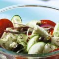 Insalata greca con feta e cetrioli