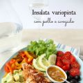 Insalata variopinta con pollo e avocado