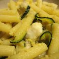 SEDANINI CON ZUCCHINE E BOCCONCINI CROCCANTI DI[...]