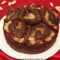 Torta delle rose al cacao e crema di mandorla