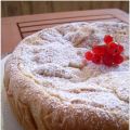 Crostata con frutti di bosco e pere