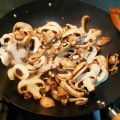 Patate e funghi champignon