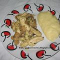 straccetti di pollo ai funghi e semi di sesamo