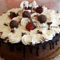 Drip Cake cioccolato e panna