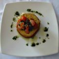 Provola affumicata con pesto e pomodorini