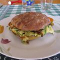 Panino di farina di grano duro con frittata di[...]