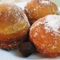 Bomboloni alla crema by Luca Montersino.