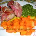 Filetto al bacon con salsa di erbette