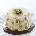 Charlotte ai pistacchi con torrone