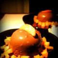 MOUSSE DI ALBICOCCHE E MANDORLE AL CIOCCOLATO