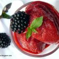 SORBETTO DI MORE DI ROVO, fresco ed intenso